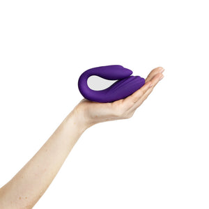 
                  
                    Load image into Gallery viewer, Share Satisfaction Gaia Remote Controlled Couples Vibrator
                  
                